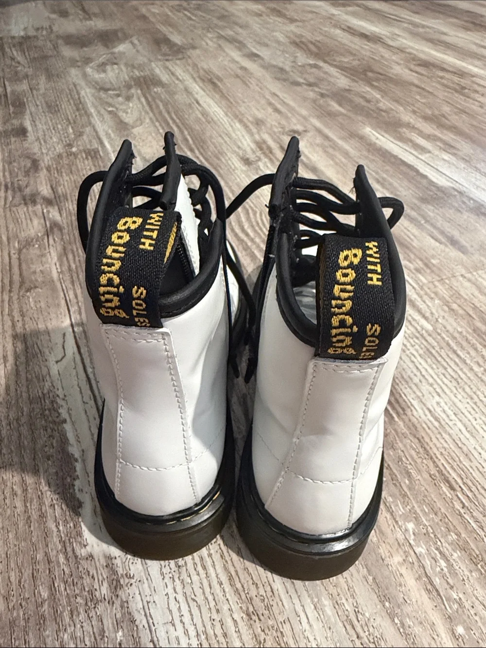 Dr. Martens sturdy kids